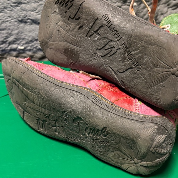 Vibrant Multicolor Lace-Up Women's Boots - Picture 8 of 8